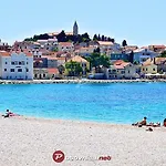 Oaza With Heated Pool Casa vacanze *