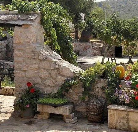 Oaza With Heated Pool Primosten