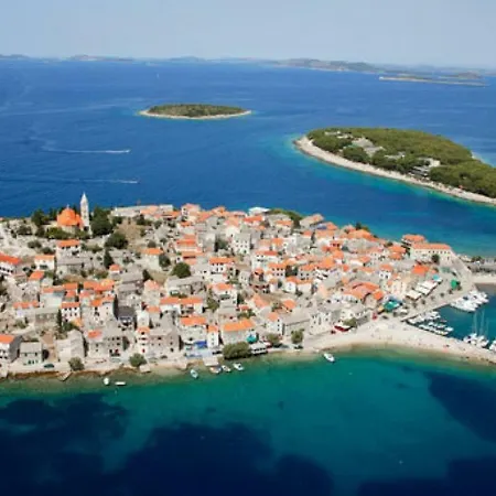 Vikendica Oaza With Heated Pool