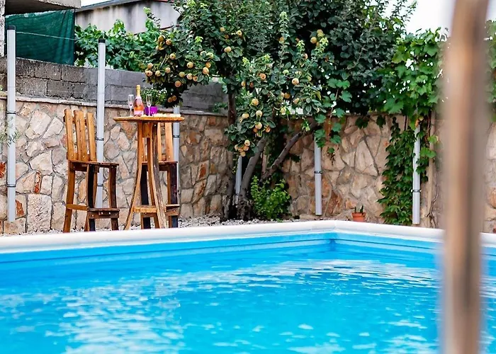 Oaza With Heated Pool Casa vacanze