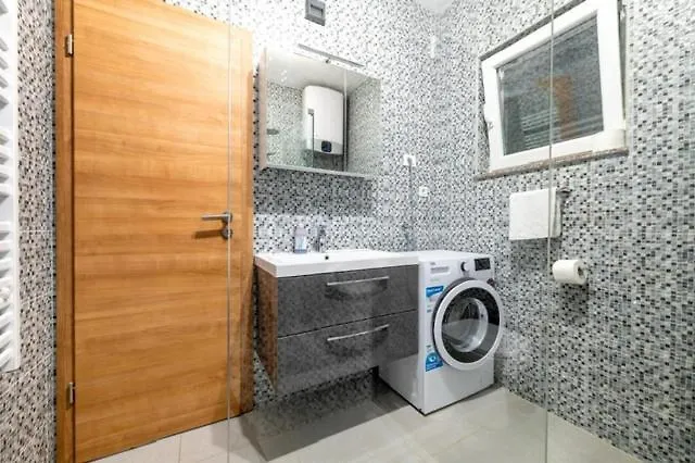 Casa vacanze Oaza With Heated Pool Primošten