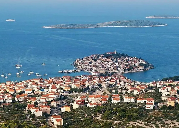 Oaza With Heated Pool Casa vacanze Primošten